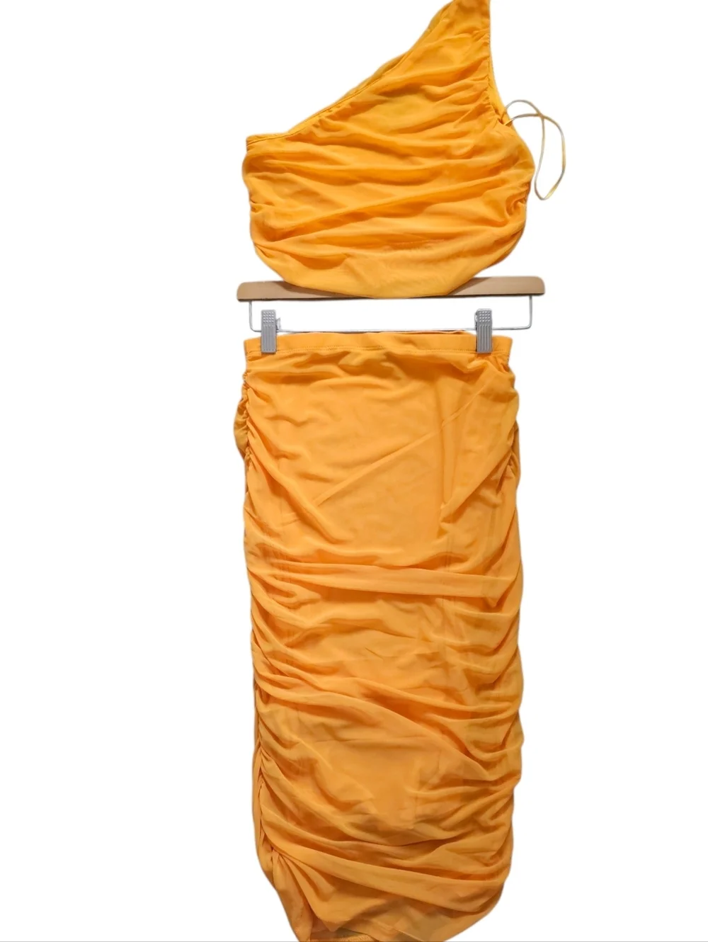House of Harlow 1960 Yellow One-Shoulder Ruched Midi Skirt